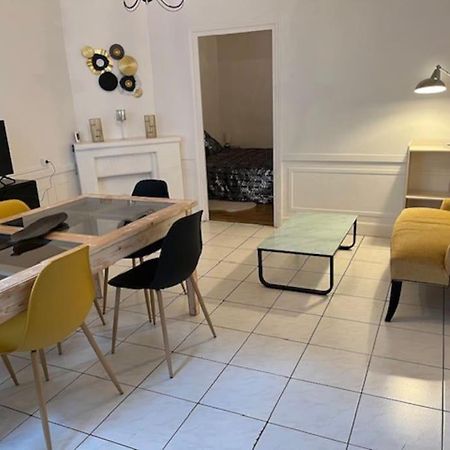 Joli Appartement Centre Невер Екстер'єр фото