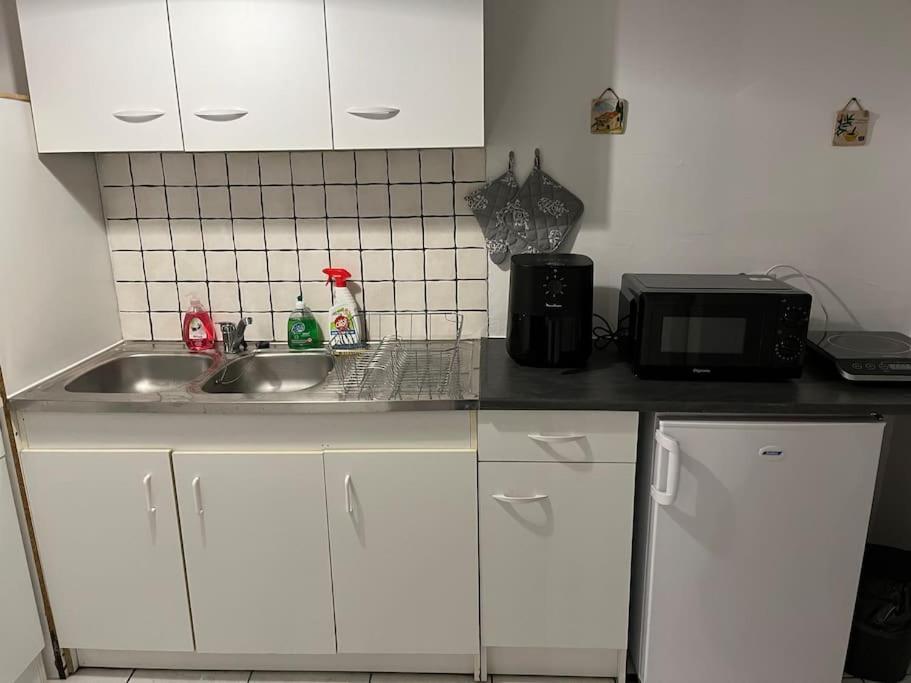Joli Appartement Centre Невер Екстер'єр фото
